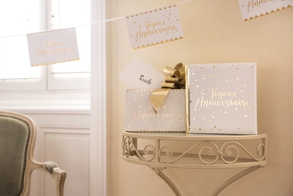 Livre d'Or "Joyeux Anniversaire" Blanc