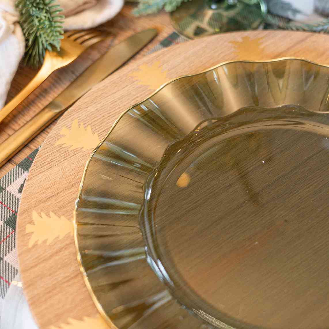 Sous-assiette réutilisable Sapin Effet bois et Or (33cm)