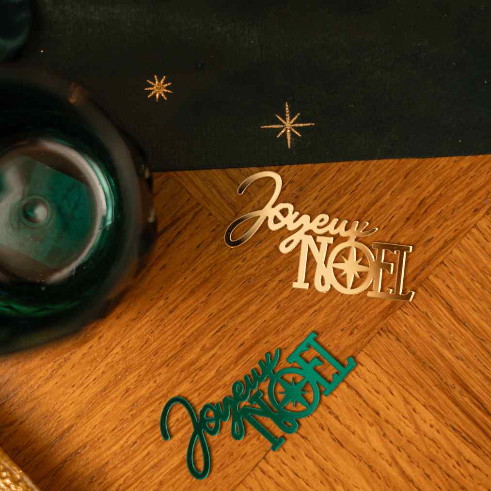 Confettis "Joyeux Noël" en plexi - Vert et Or (10pcs)