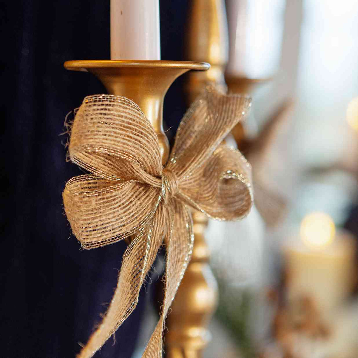 Nœuds en jute et or (2pcs)