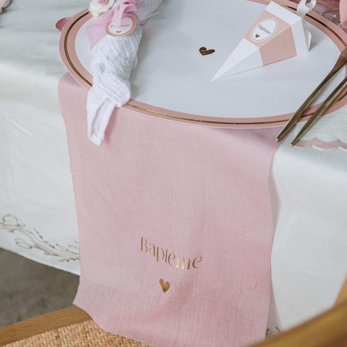 Chemin de table - Baptême Mousseline Rose