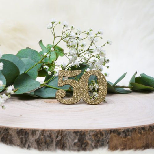 Décorations 50 en bois doré