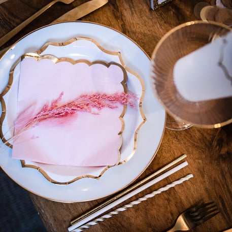 Assiettes Blanches liseré Or (8pcs)