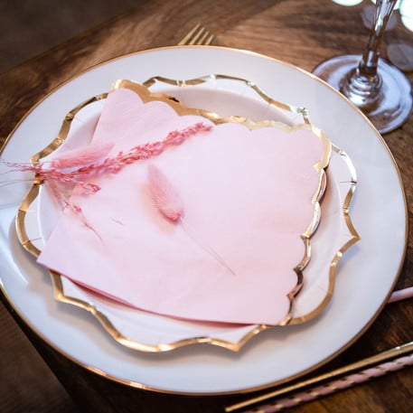 Assiettes Blanches liseré Or (8pcs)