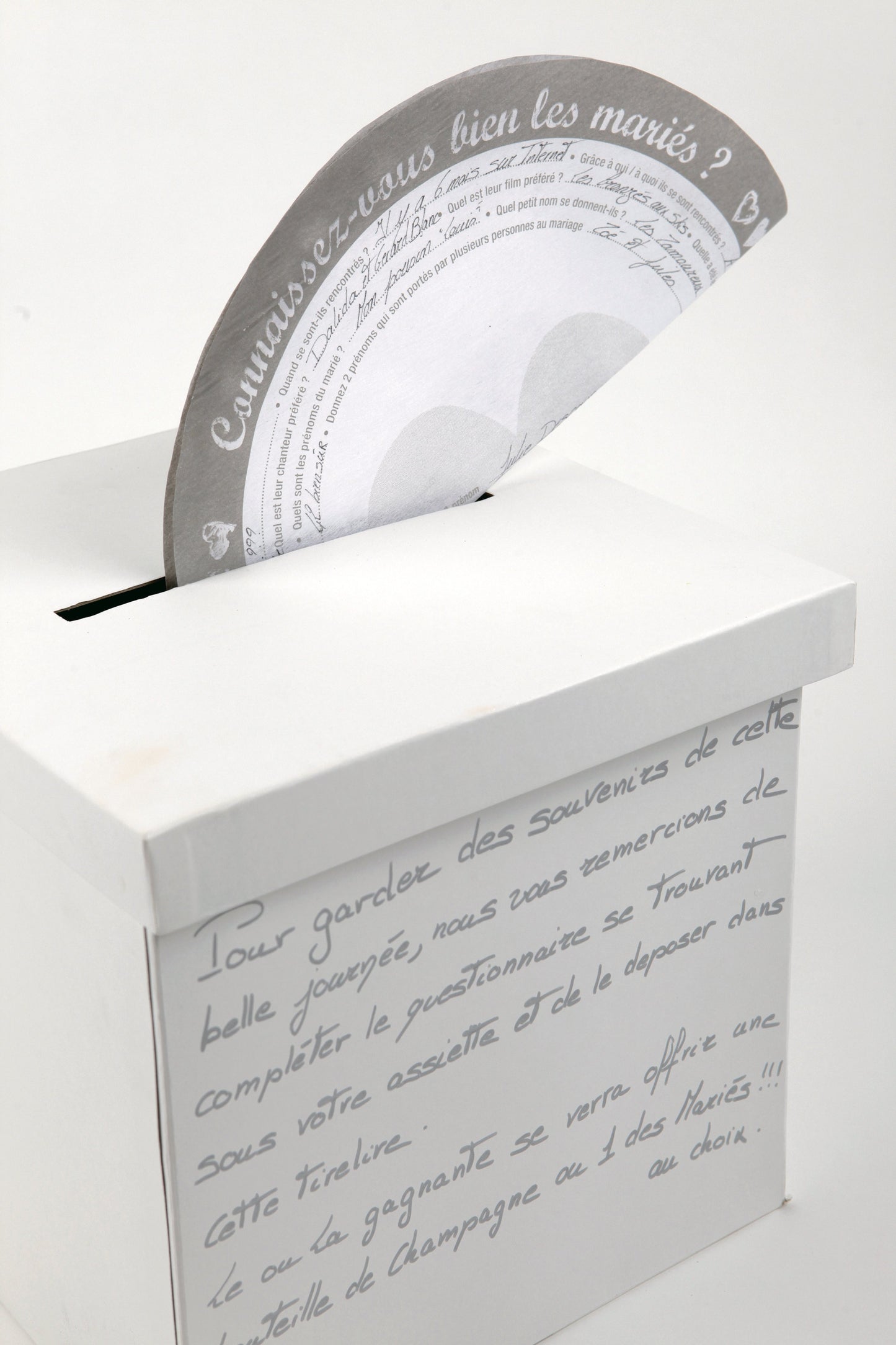 Tirelire blanche