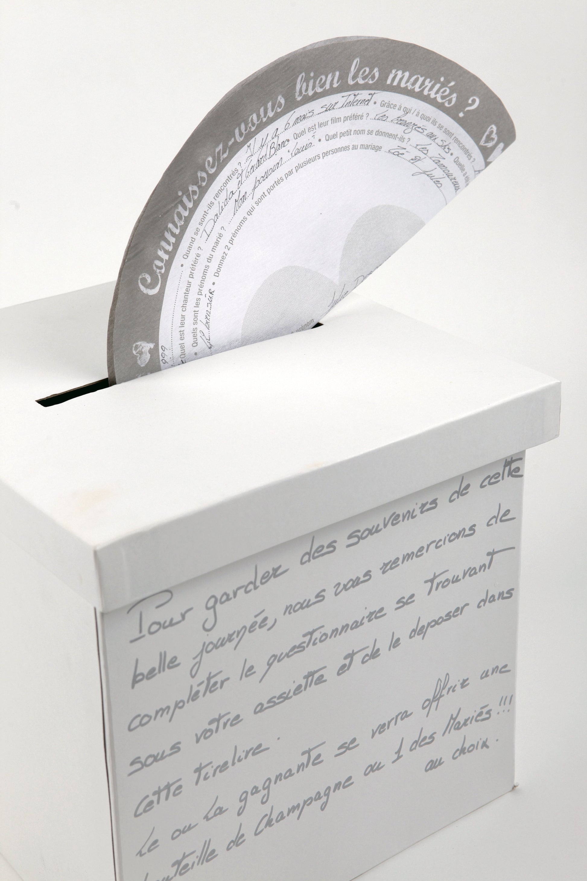 Tirelire blanche