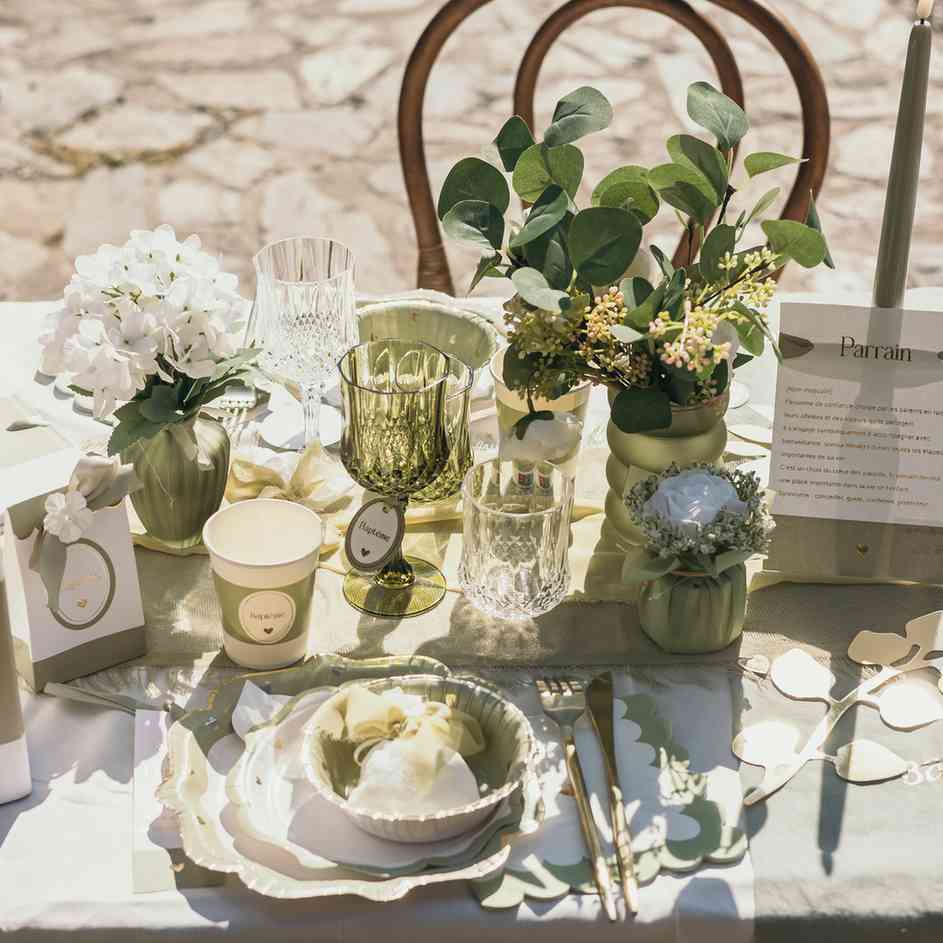 Assiettes Baptême - Feuilles dorées