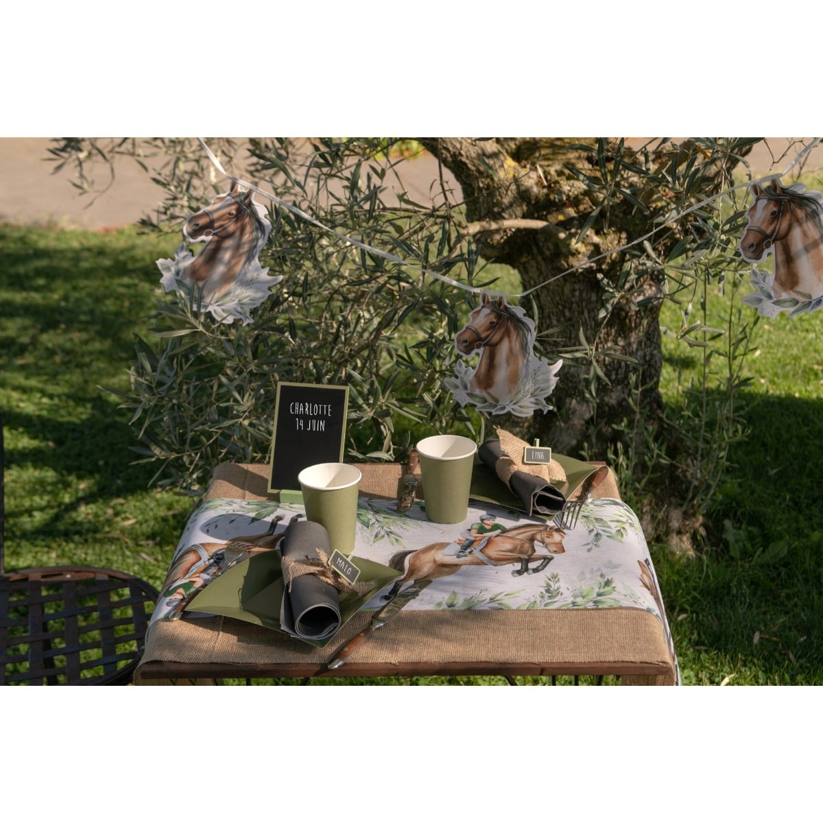 Chemin de table Hippique
