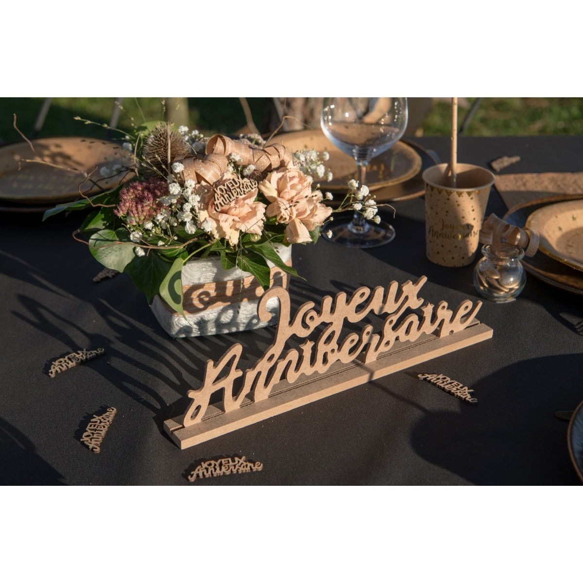Centre de table Joyeux Anniversaire - Naturel