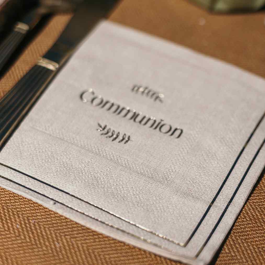 Serviettes Cocktail Communion effet Lin et Or (20 pièces)