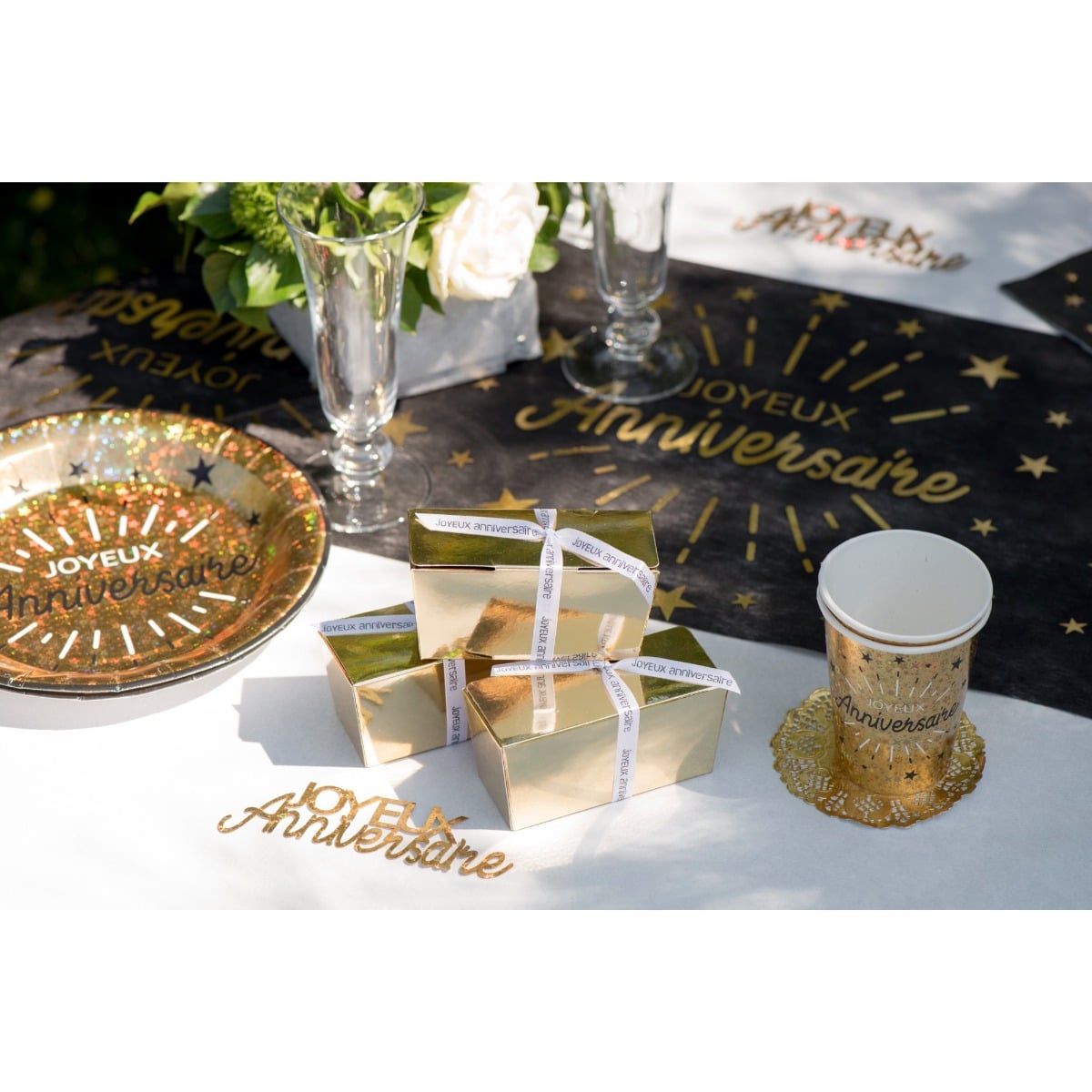 Décos à parsemer Joyeux Anniversaire Or (2pcs)