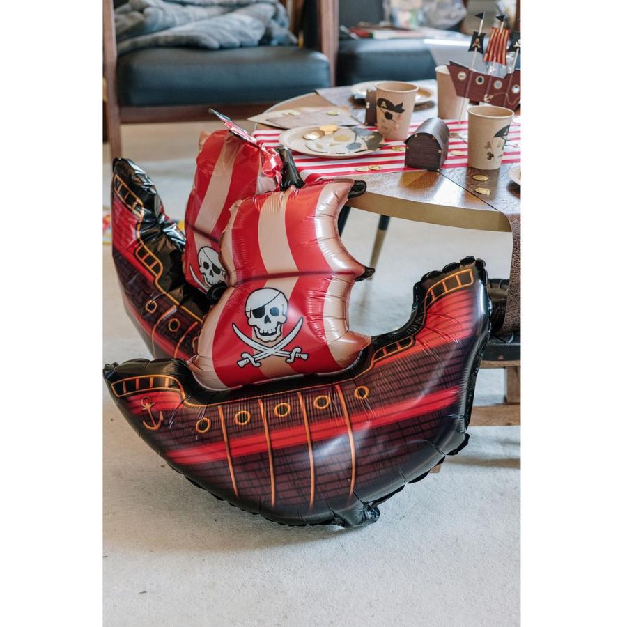 Ballon Bateau pirate rouge et noir en aluminium (70 x 85 cm)