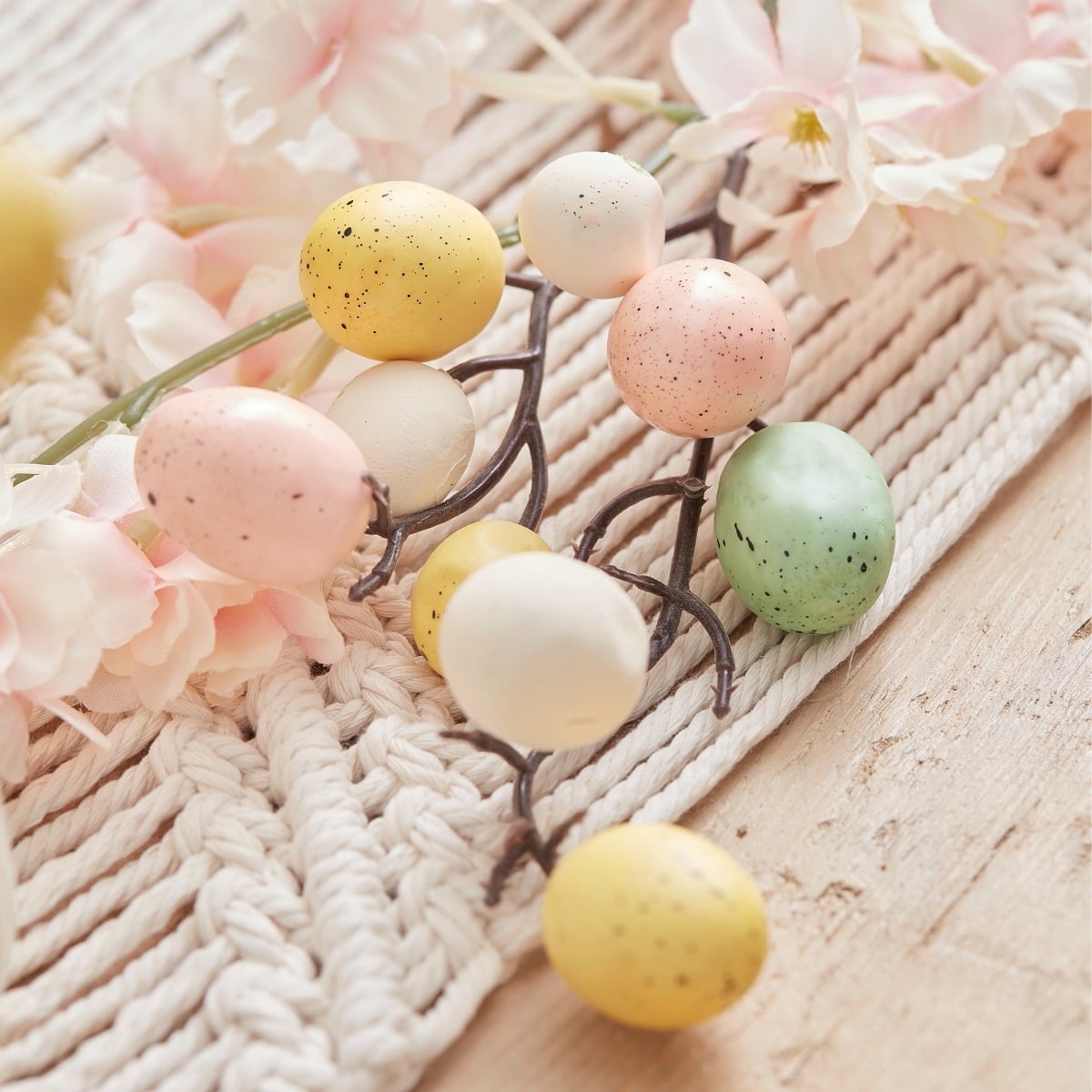 Branches avec oeufs de pâques (5pcs)