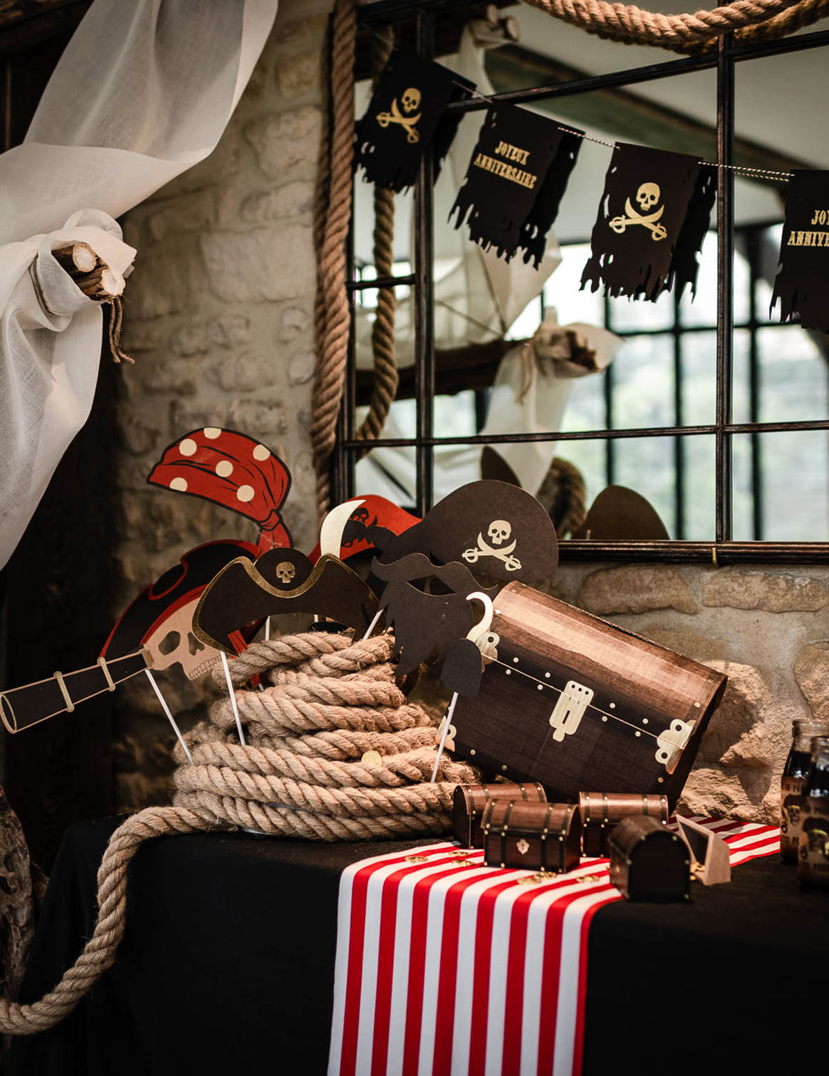 Kit photobooth Pirate en papier (10 pièces)