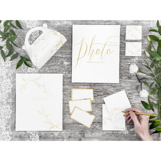 Livre d'or - Feuilles dorées