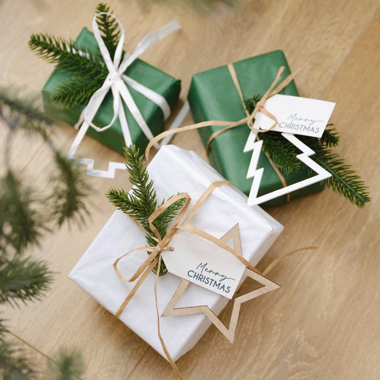 Etiquettes cadeaux - Bois blanc