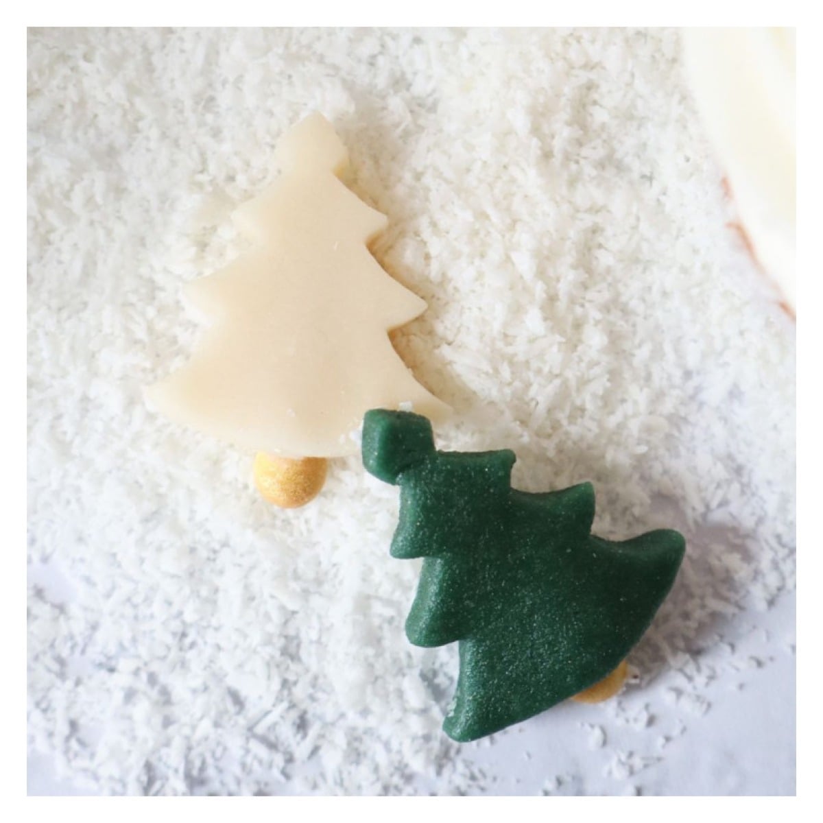 Déco pâte d'amande - Sapins (6pcs)