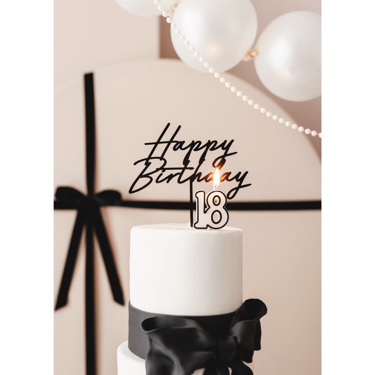 Bougie Chiffre 18 - Noir et blanc