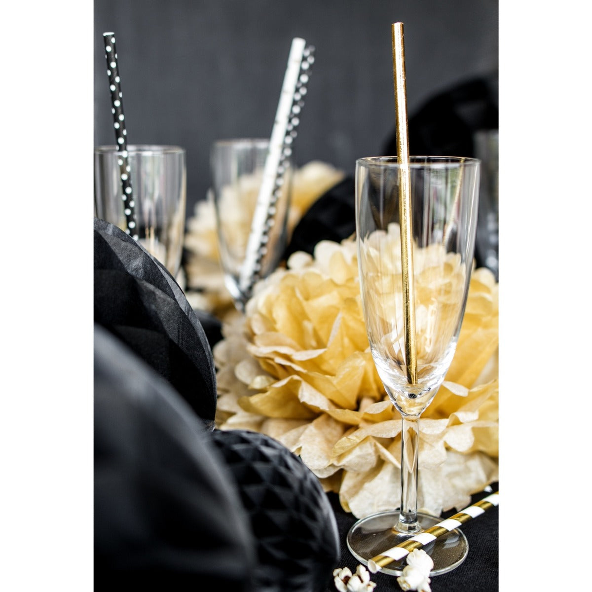 Pailles en papier noires à pois blanc (10pcs)