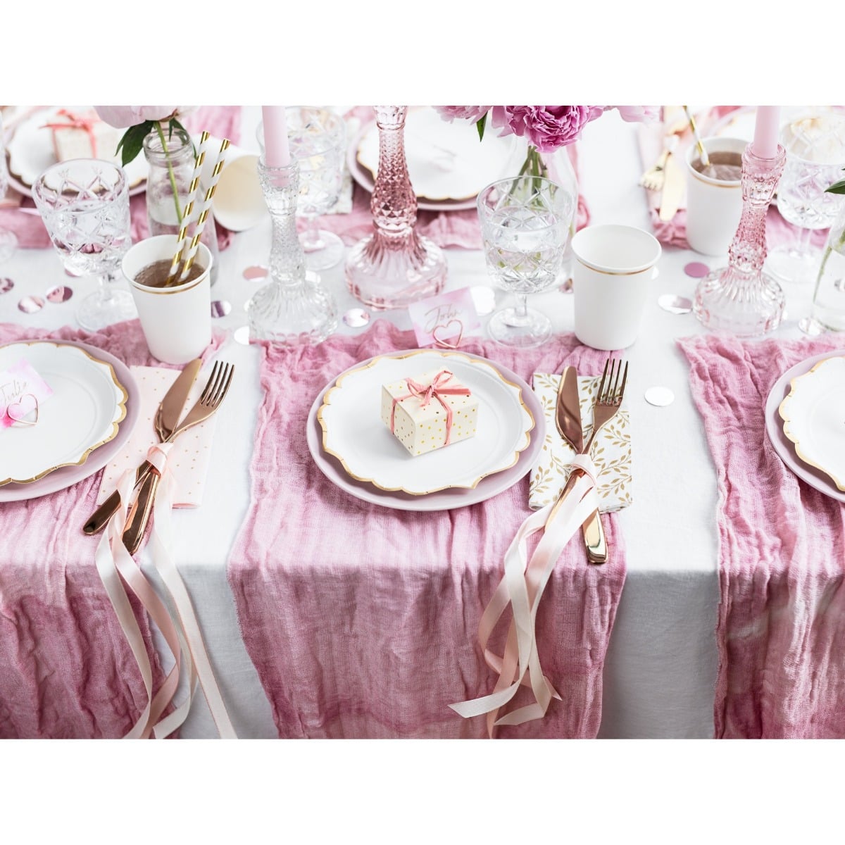 Assiettes Blanches à dorure 18cm (6pcs)
