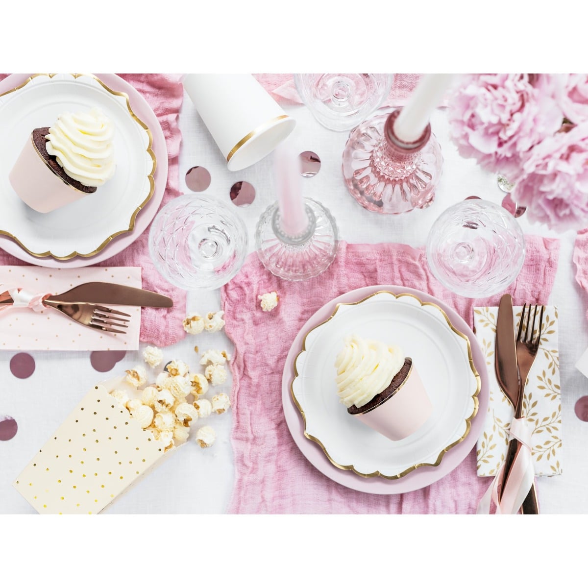 Assiettes Blanches à dorure 18cm (6pcs)