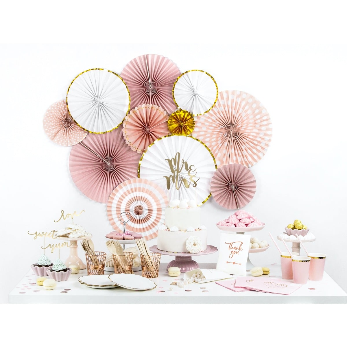 Assiettes Blanches à dorure 18cm (6pcs)