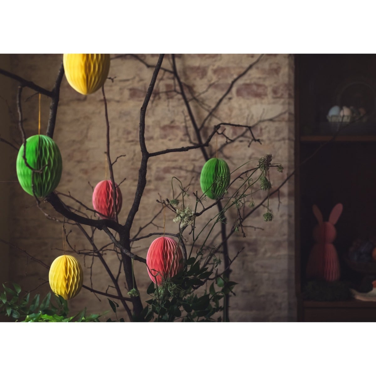 Décoration en papier Oeuf jaune